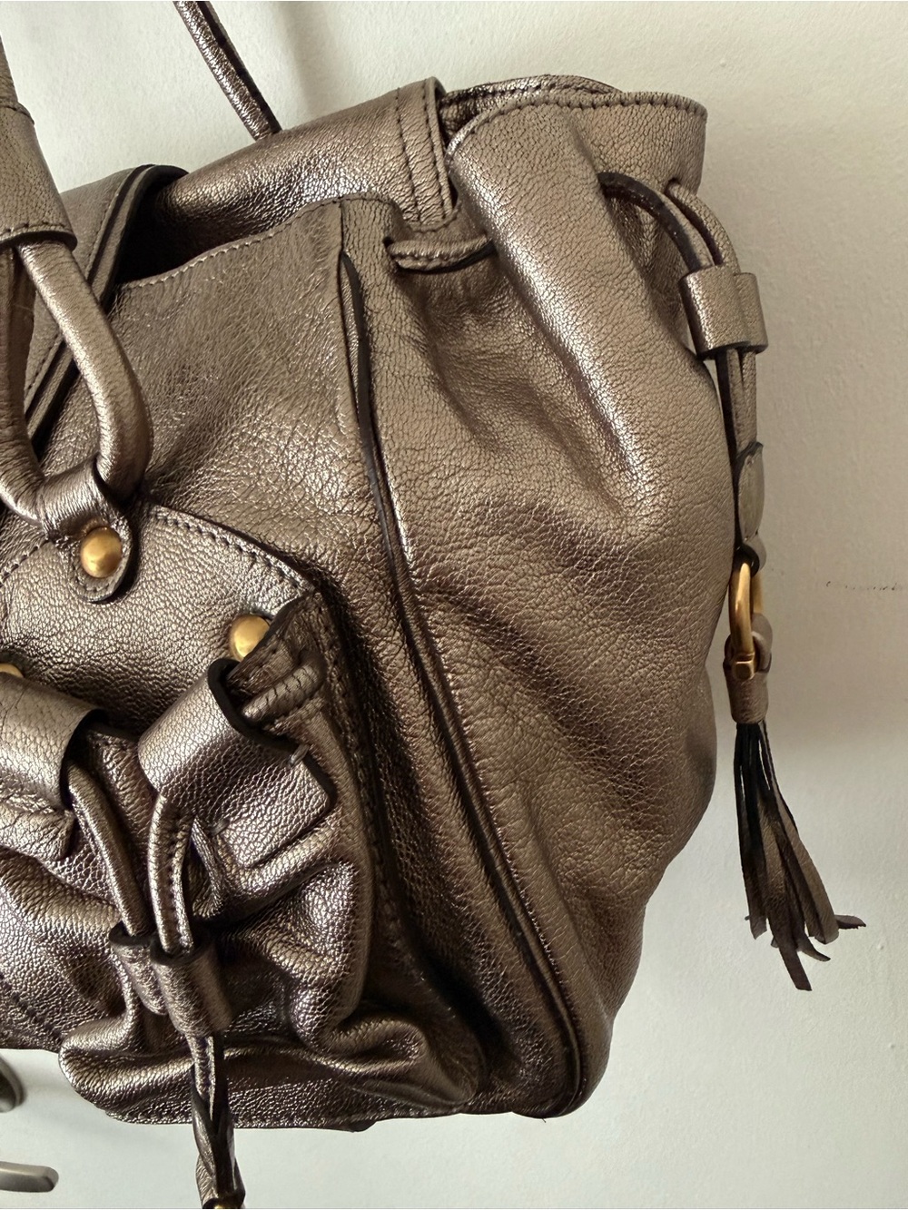 Salvatore Ferragamo Metallic browny pewter leather Multi-Pocket Tassel bag - Picture 10 of 16